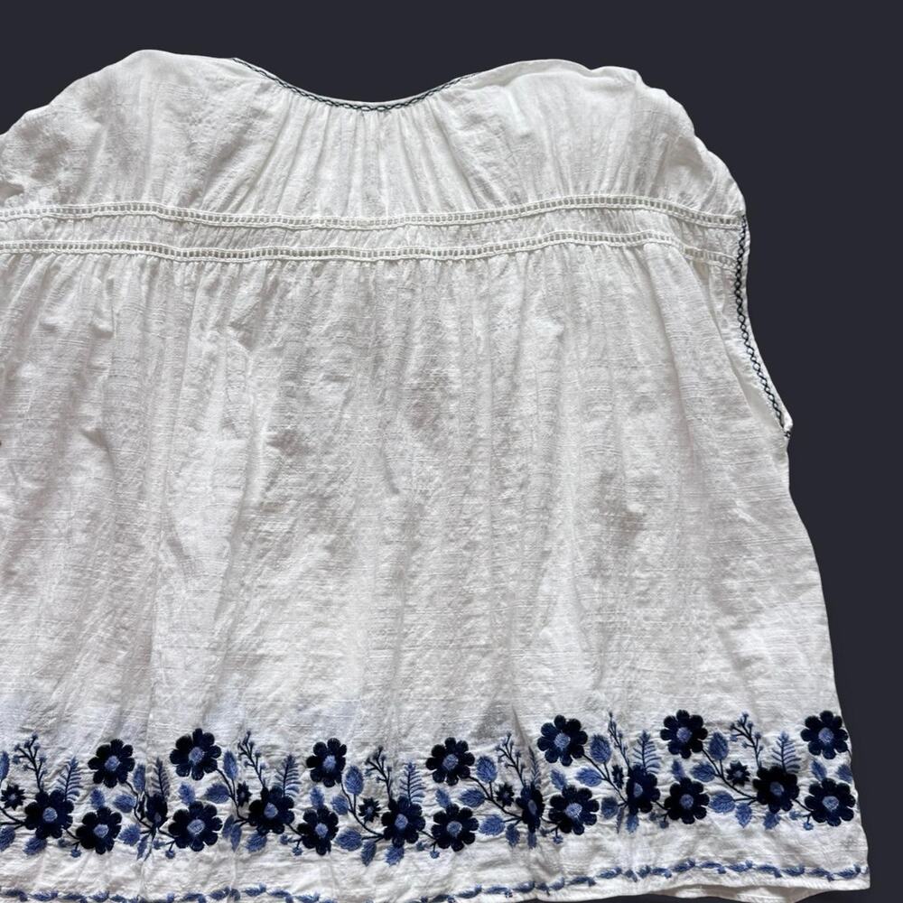 max studio embroidered whimsical top sz L blue floral folk romantic boho peasant - Picture 6 of 8